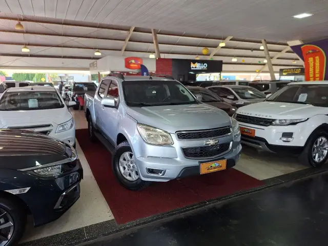 Carro Chevrolet S10 Cabine Dupla 2013 S10 2.8 CTDI LT 4WD (Cabine Dupla)