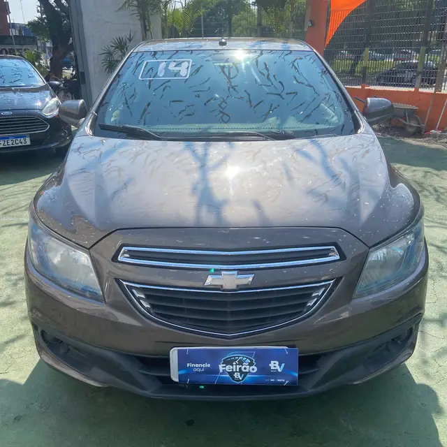 Carro Chevrolet Prisma 2014 1.4 LT SPE/4