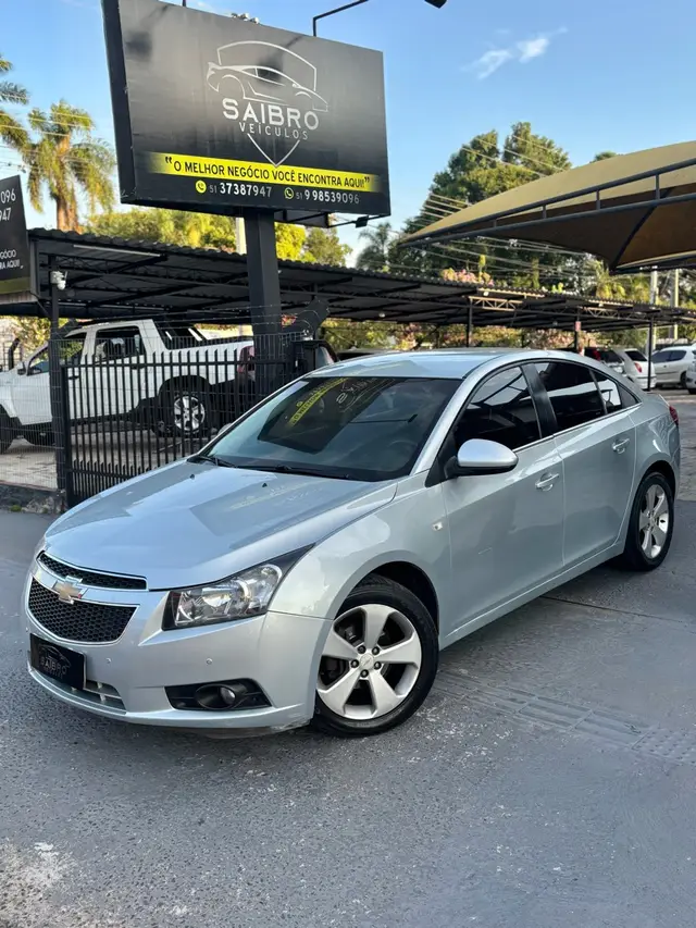 Carro Chevrolet Cruze 2012 LT 1.8 16V Ecotec (Flex)