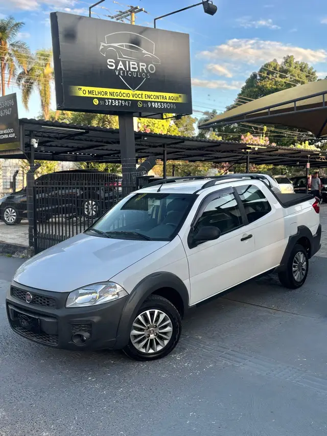 Carro Fiat Strada 2014 Working 1.4 (Flex) (Cabine Dupla)