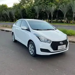 Carro Hyundai HB20S 2019 1.0 Comfort Plus (Flex)