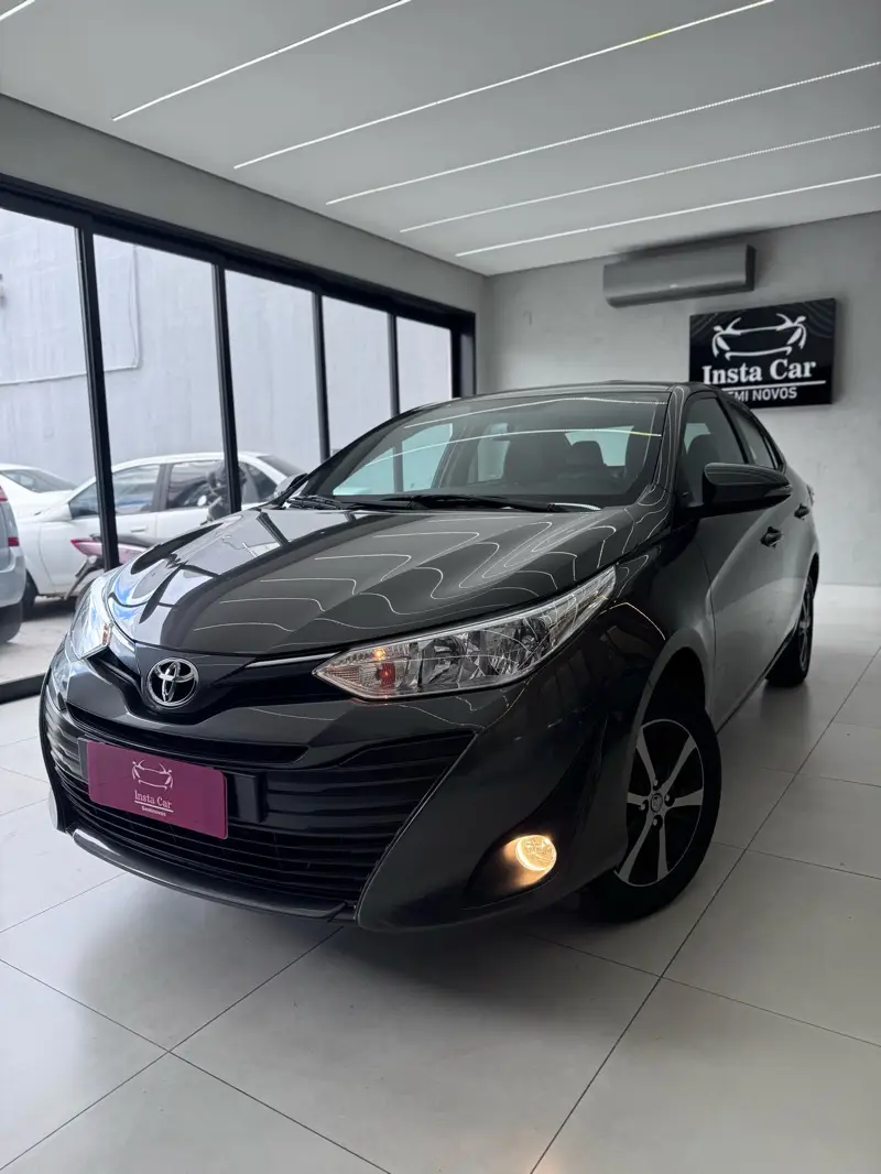 Toyota Yaris 1.5 XS Connect CVT (Flex)