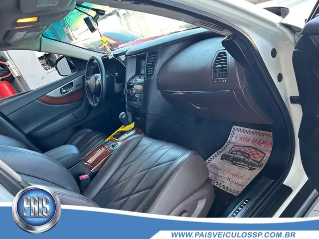 Carro Infiniti FX35 2011 3.5 V6 RWD
