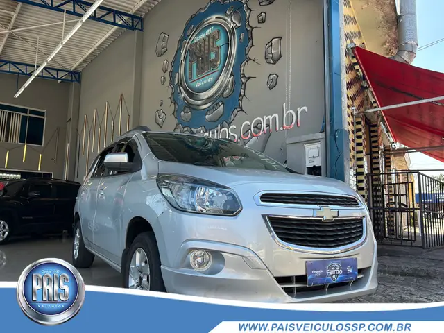 Carro Chevrolet Spin 2016 LTZ 7S 1.8 (Flex) (Aut)