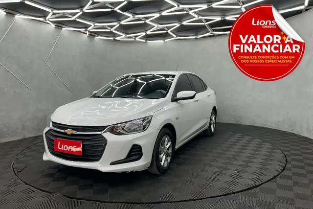 Carro Chevrolet Onix Plus 2023 LT 1.0
