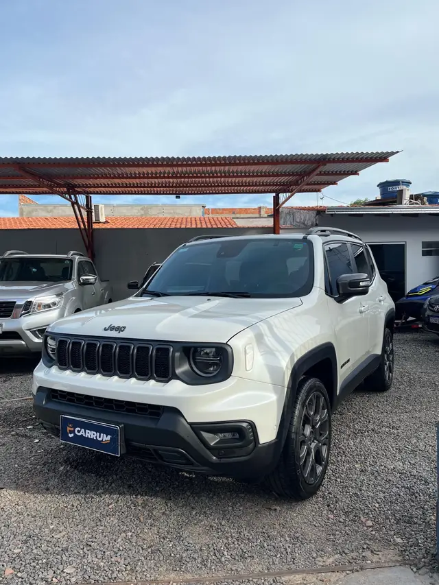 Carro Jeep Renegade 2023 Série S T270 1.3 Turbo 4x4 (com Teto Solar)