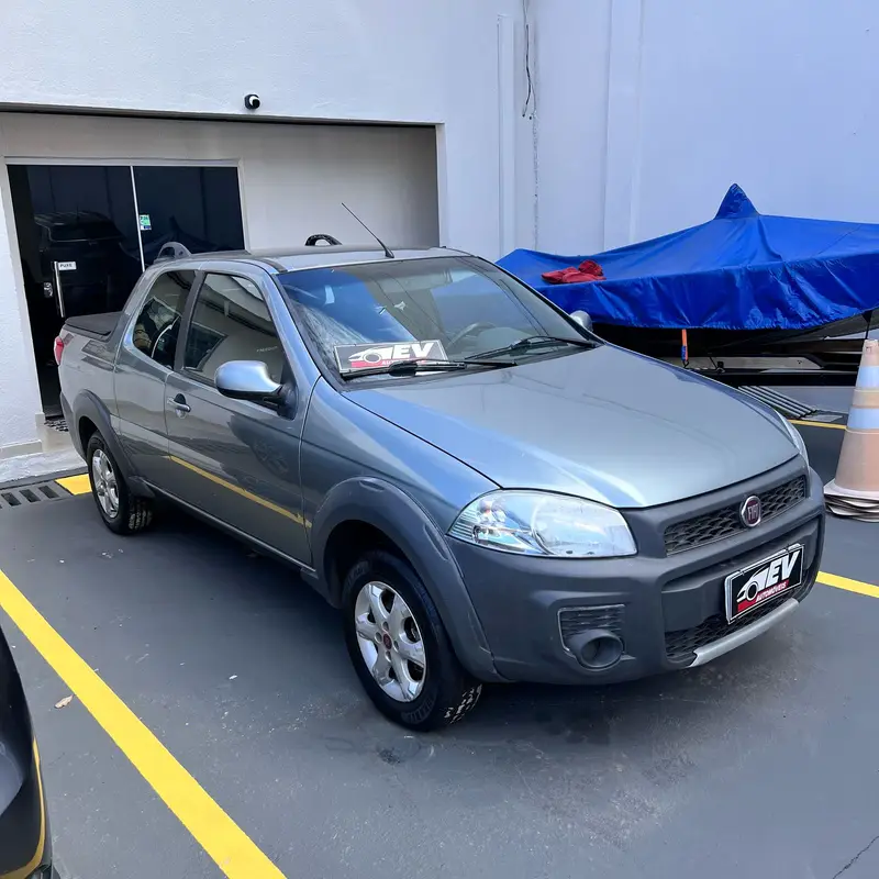 Fiat Strada Freedom 1.4 CD (Flex)