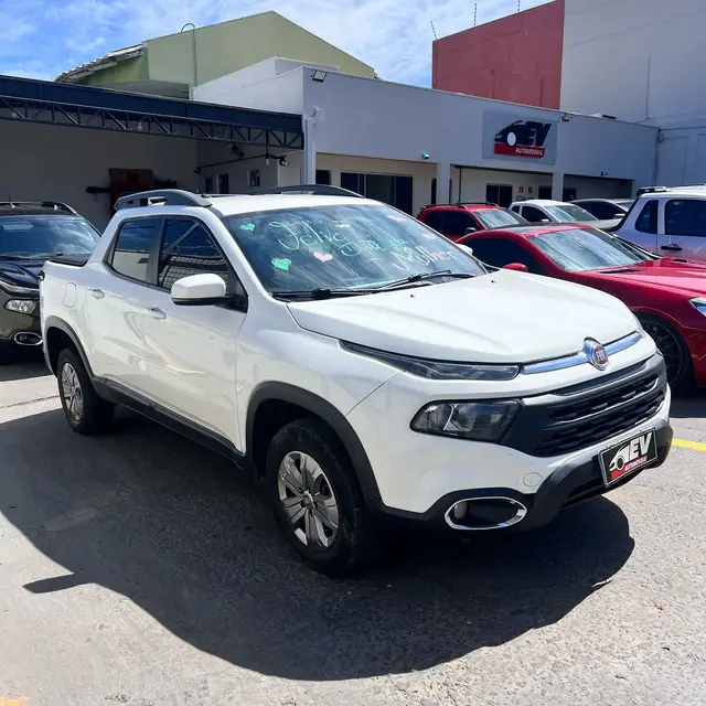 Carro Fiat Toro 2021 Freedom 1.8 AT6 4x2 (Flex)