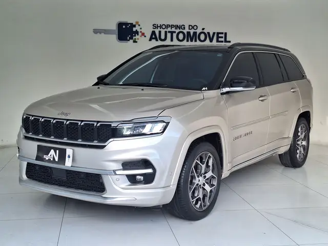 Carro Jeep Commander 2023 Overland 1.3 T270