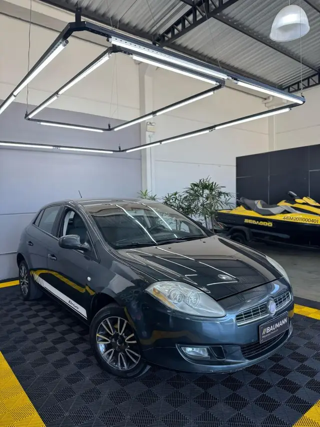 Carro Fiat Bravo 2012 Essence 1.8 16V (Flex)