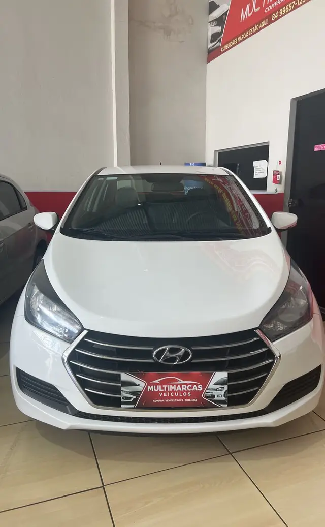 Carro Hyundai HB20S 2016 1.0 Comfort Style Turbo (Flex)