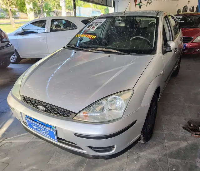 Carro Ford Focus Hatch 2008 GLX 1.6 8V