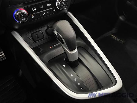 Onix Premier 1.0 Turbo (Flex) (Aut)
