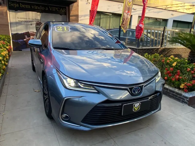 Toyota Corolla Altis Premium Hybrid 1.8