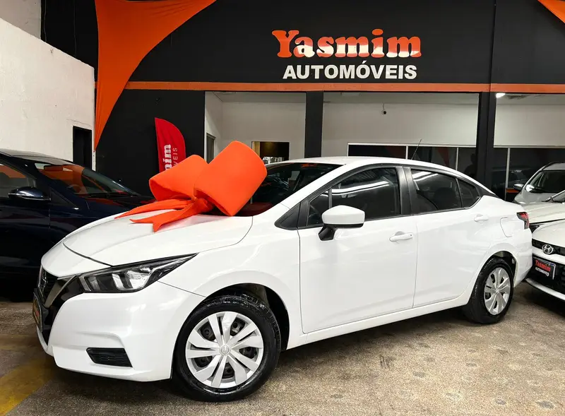 Nissan Versa Sense 1.6 (Flex) (Aut)