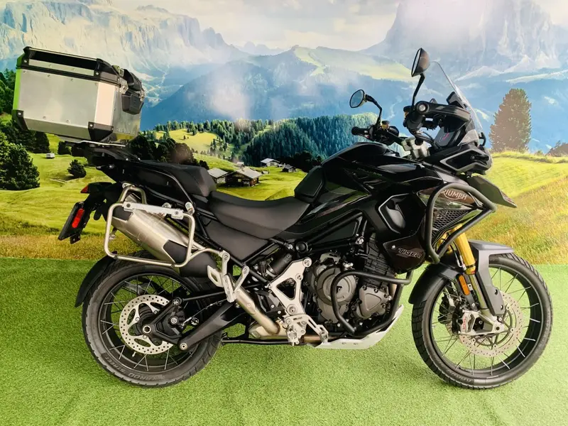 Triumph Tiger 1200 Black Edition