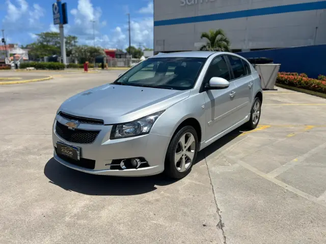 Carro Chevrolet Cruze Sport6 2014 LT 1.8 16V Ecotec (Flex)