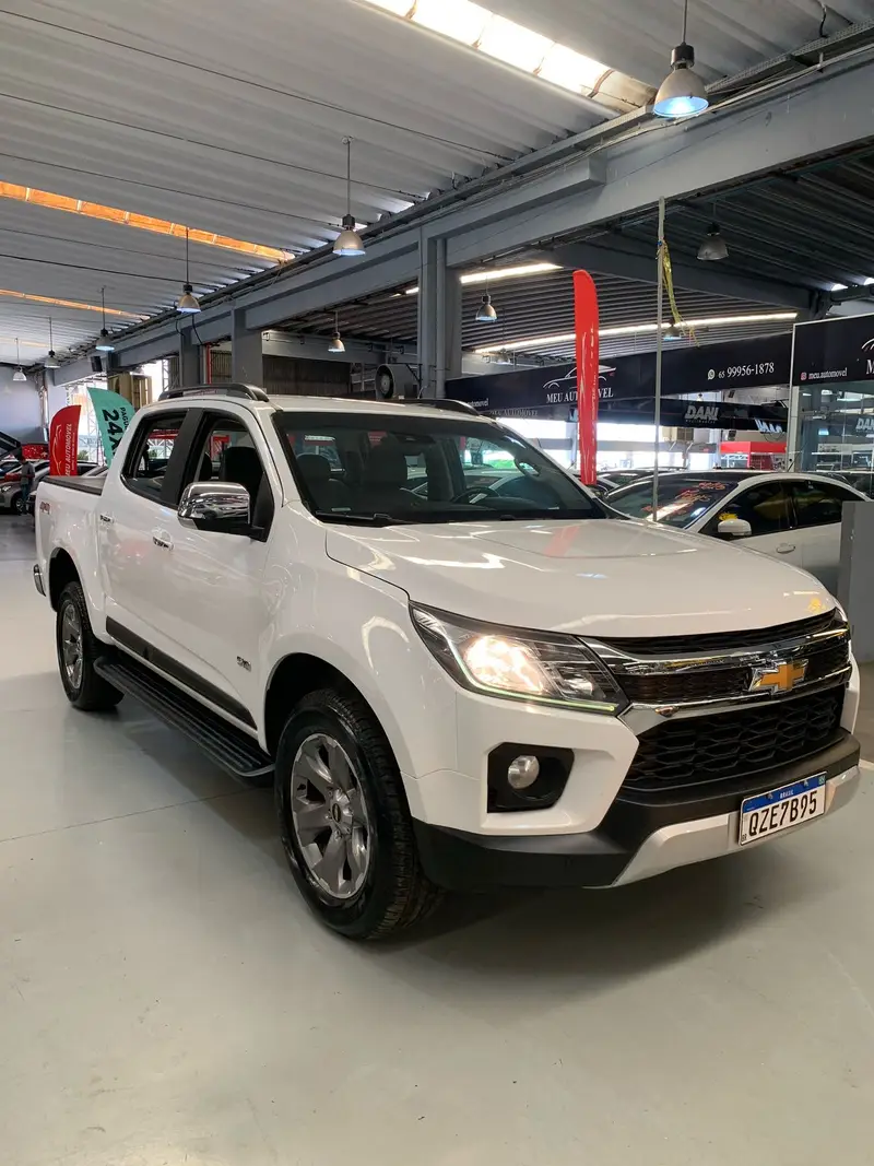 Chevrolet S10 Cabine Dupla LTZ 2.5