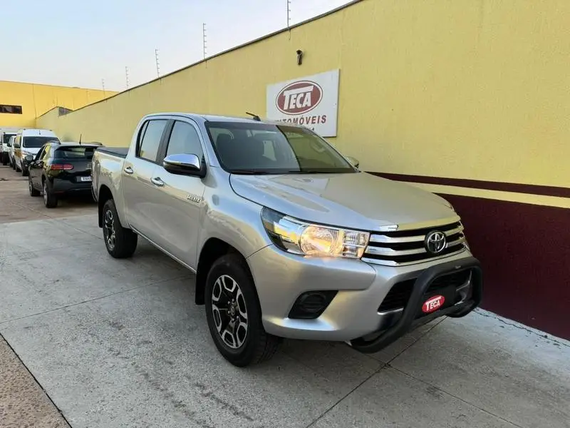 Toyota Hilux Cabine Dupla Hilux 2.8 TDI STD CD 4x4