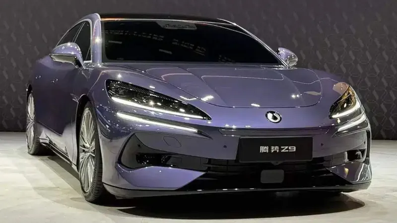 BYD registra dois carros de luxo no Brasil após ofensiva de rival chinesa