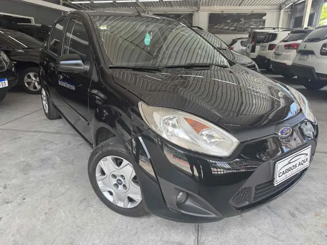 Carro Ford Fiesta Sedan 2014 SE 1.6 Rocam (Flex)