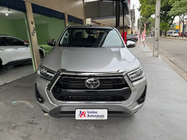 Carro Toyota Hilux Cabine Dupla 2021 SRX 2.8 TDI CD 4x4 (Aut)