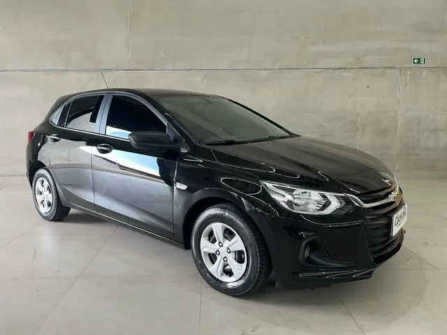 Carro Chevrolet Onix 2025 1.0