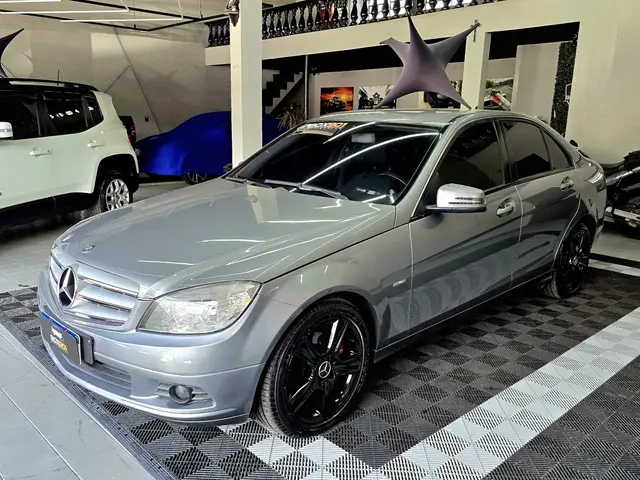 Carro Mercedes-Benz C 180  2011 CGI Kompressor Classic 1.6 16V Aut.