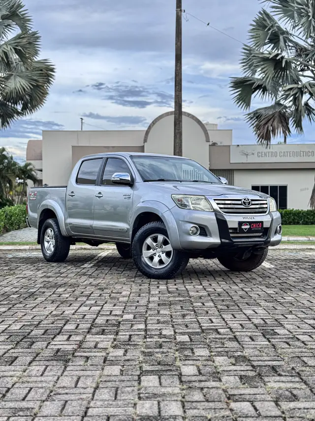 Carro Toyota Hilux Cabine Dupla 2015 Hilux 2.7 SRV CD 4x2 (Flex) (Aut)
