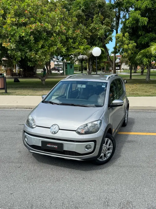 Carro Volkswagen Up! 2015 1.0 12v E-Flex cross up!