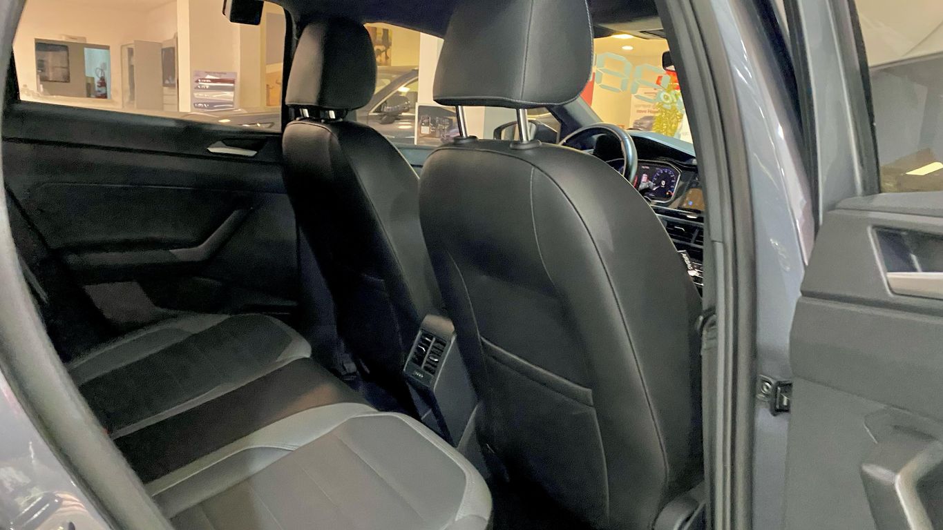Nivus Highline 1.0 Turbo (Aut.)