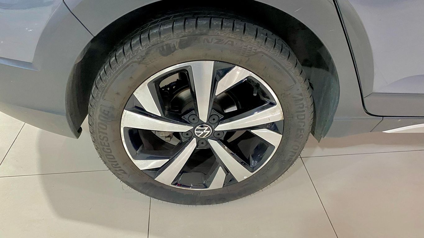 Nivus Highline 1.0 Turbo (Aut.)