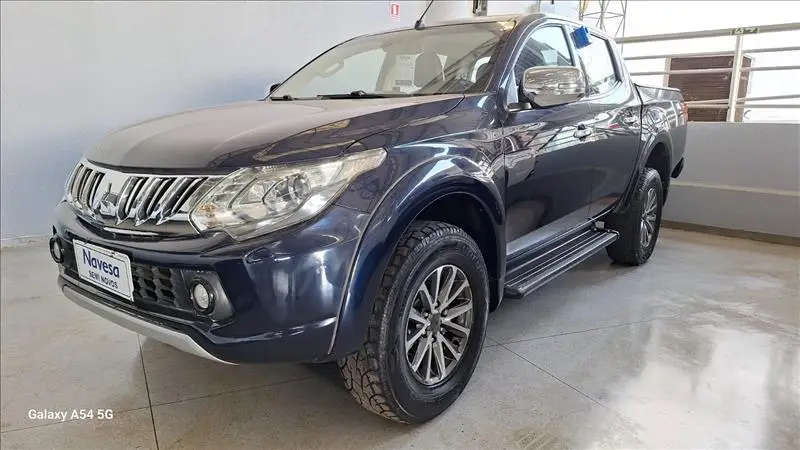 Mitsubishi L200 Triton Sport Sport 2.4 DID-H HPE-S Top 4WD (Aut)