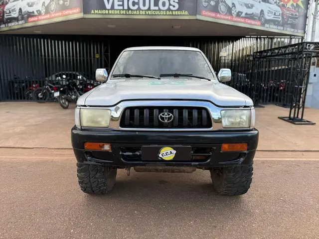 Carro Toyota Hilux Cabine Dupla 2002 Hilux SR 4x4 3.0 (cab. dupla)