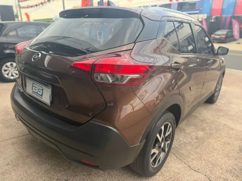 Nissan Kicks 1.6 S CVT (Flex)