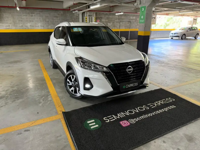 Nissan Kicks Sense CVT 1.6 (Flex)
