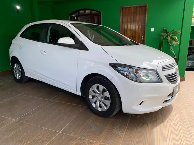 Carro Chevrolet Onix 2019 1.0 Joy SPE/4