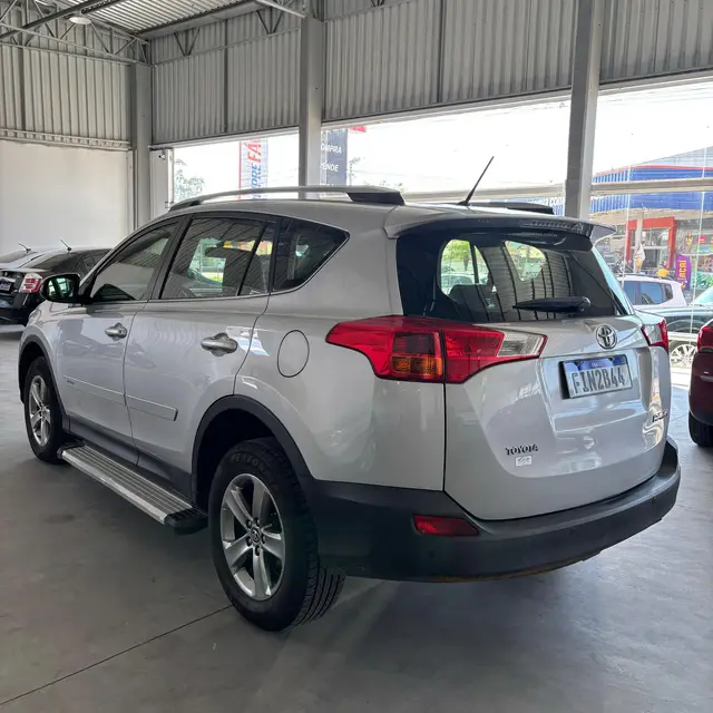 Carro Toyota RAV4 2015 2.0 CVT
