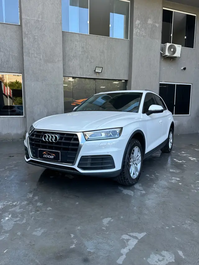 Carro Audi Q5 2020 2.0 TFSI Prestige Plus S tronic