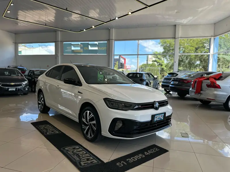 Volkswagen Virtus Highline 1.0 200 TSI