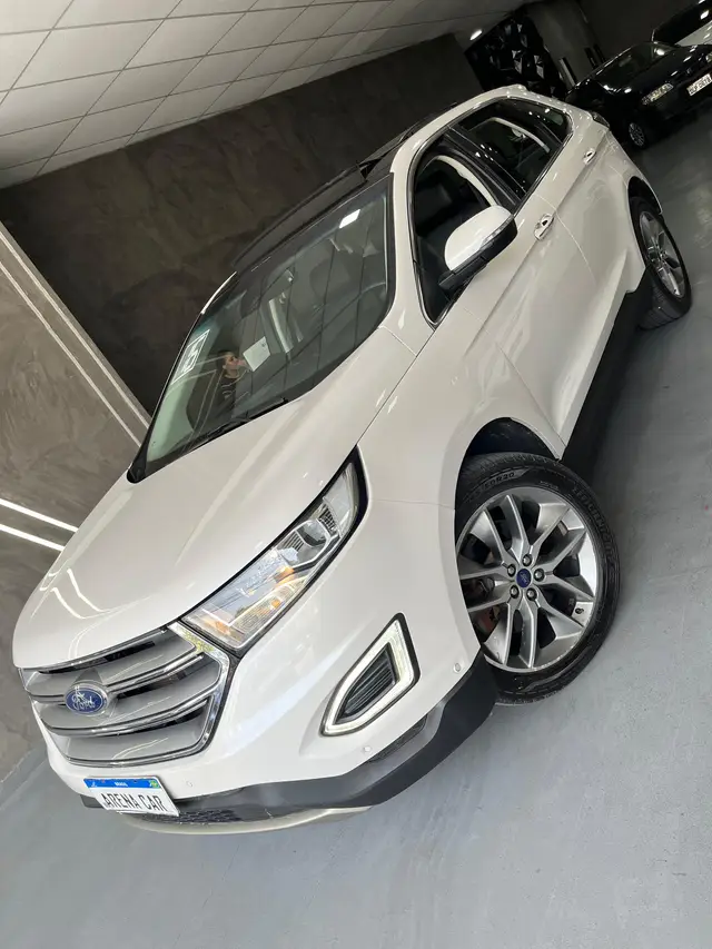 Carro Ford Edge 2016 3.5 V6 Titanium 4WD (Aut)