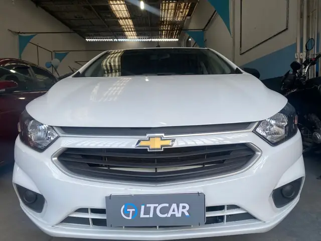 Carro Chevrolet Onix 2020 1.0 (Flex)