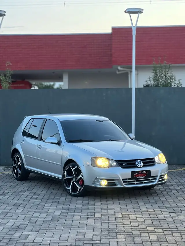 Carro Volkswagen Golf 2010 GT 2.0 (Flex)