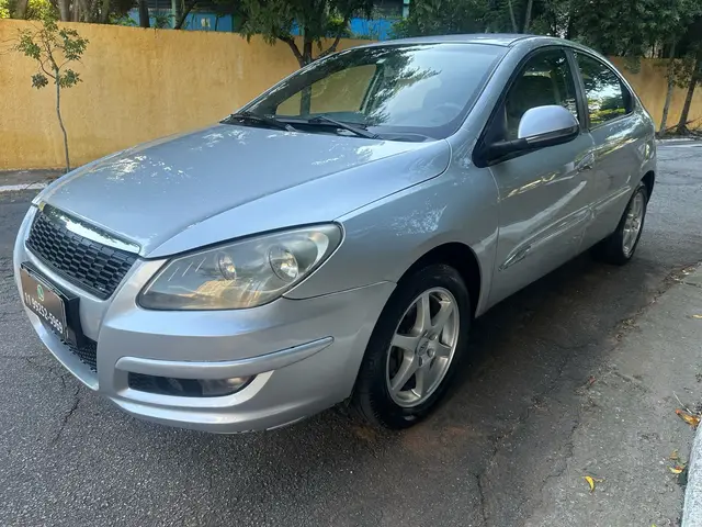 Carro CAOA Chery Cielo Hatch 2012 1.6 16V