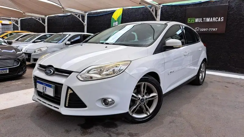 Ford Focus Hatch SE Plus 2.0 16V PowerShift