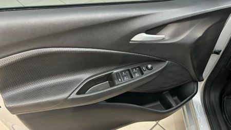 Onix Plus LTZ 1.0 Turbo
