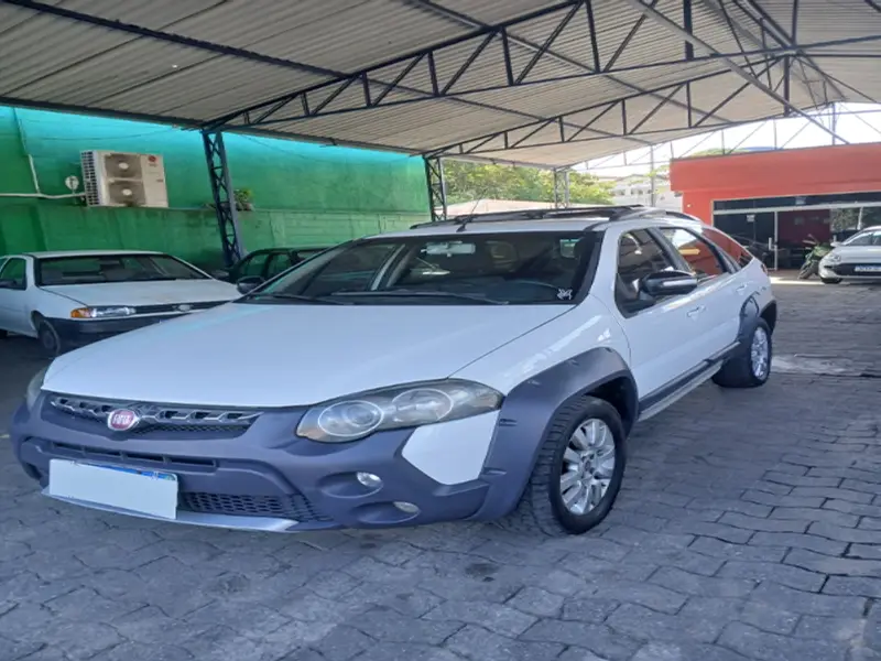 Fiat Weekend Adventure 1.8 E.torQ Dualogic (Flex)