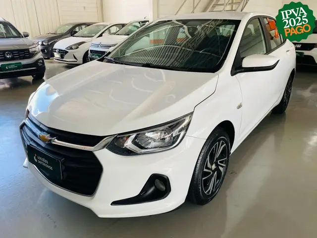 Carro Chevrolet Onix Plus 2024 LT 1.0