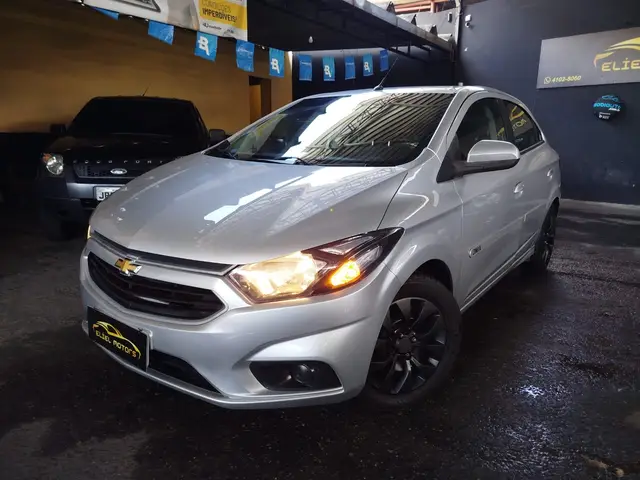 Carro Chevrolet Onix 2017 1.4 LT SPE/4