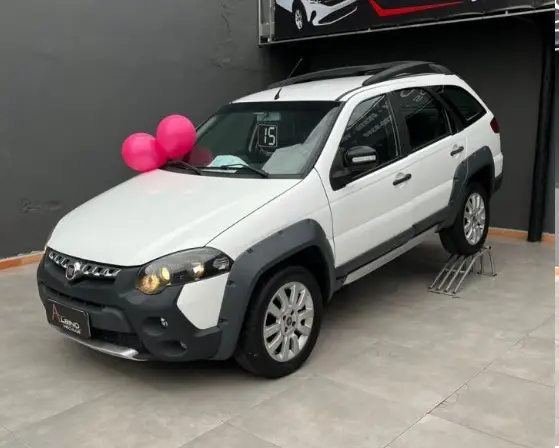 Carro Fiat Palio Weekend 2015 Adventure Locker 1.8 8V Dualogic (Flex)